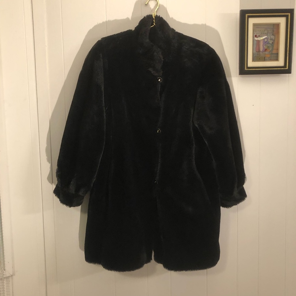 St. John Coat Collection Black Classic Mid-Length Reversible Faux Fur Coat Large - Picture 8 of 11